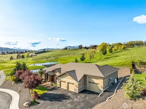2629 SE Falcon View Dr, East Wenatchee, WA 98802