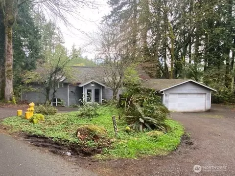26050 SE 18th Pl, Sammamish, WA 98075