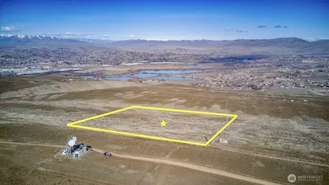 0 Buds Pl, Yakima, WA 98901
