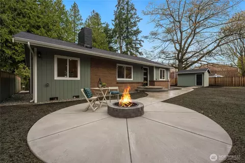 19207 Ashworth Ave N, Shoreline, WA 98133