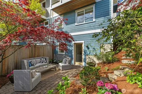 1824 27th Ave #B, Seattle, WA 98122