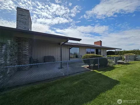 Exterior - 1301 S Third Ave, Sequim, WA 98382 photo 6 of 11