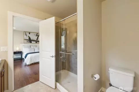 Bath - 3221 139th Pl SE, Mill Creek, WA 98012 photo 3 of 5