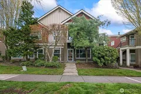 2124 Palisade Blvd #B-6, Dupont, WA 98327
