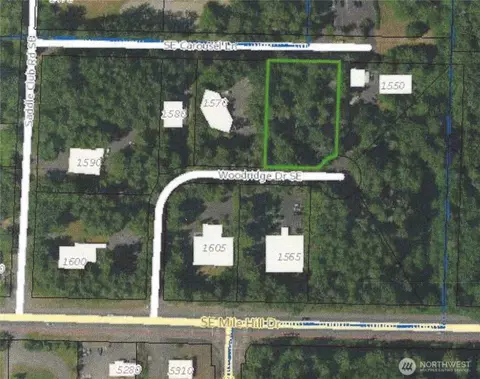 1560 Woodridge Dr SE, Port Orchard, WA 98366