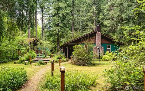 7375 Mt Baker Hwy, Deming, WA 98244