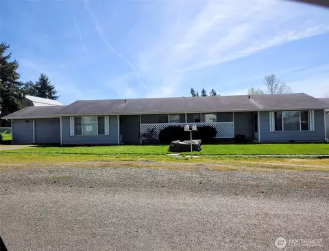 11302 11304 10th St E, Edgewood, WA 98372