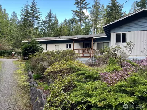 14644 Peacock Hill Rd SE, Olalla, WA 98359