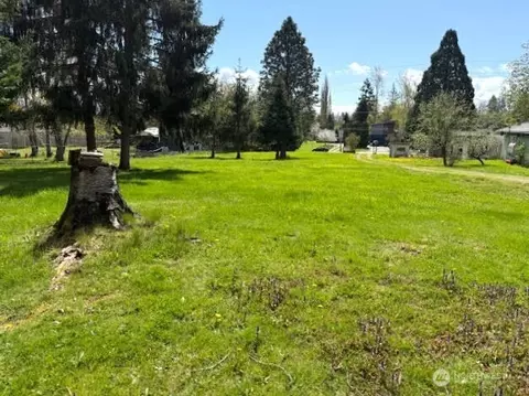 32 Nn Mcleod, Bellingham, WA 98225