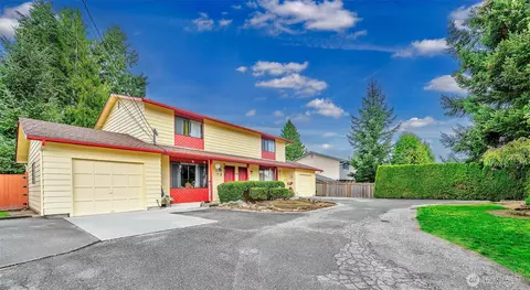 Exterior - 6708 Beverly Blvd, Everett, WA 98203 photo 2 of 5