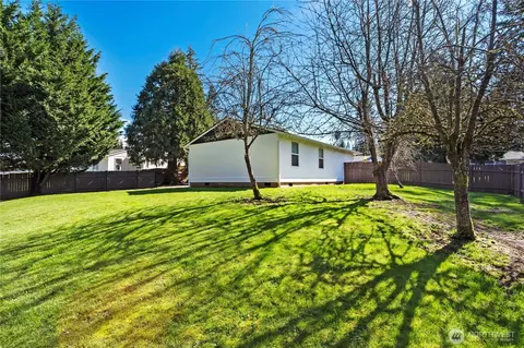 Exterior - 316 Cedar Ct, Winlock, WA 98596 photo 8 of 10