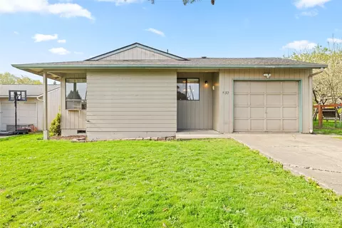 732 W 6th St, Port Angeles, WA 98363