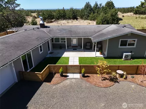 1012 231st Ln, Ocean Park, WA 98640
