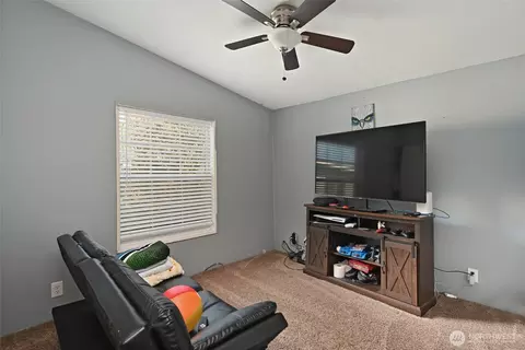 15915 55th St E, Sumner, WA 98390 photo 20