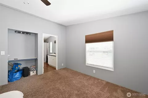 15915 55th St E, Sumner, WA 98390 photo 21
