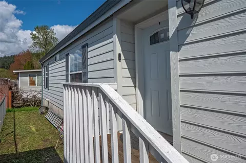 15915 55th St E, Sumner, WA 98390 photo 3
