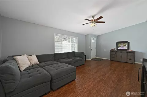 15915 55th St E, Sumner, WA 98390 photo 12