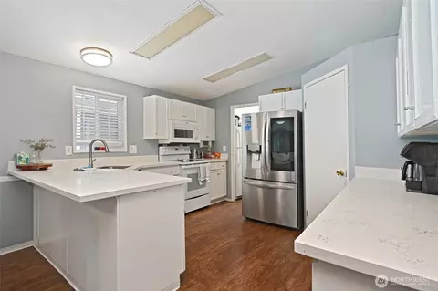 15915 55th St E, Sumner, WA 98390 photo 5