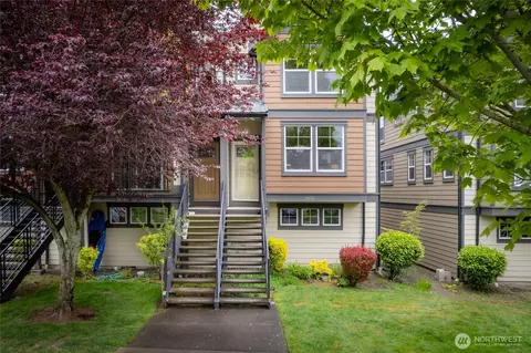 2616 SW Myrtle St, Seattle, WA 98106