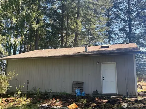 1400 E Rasor Rd, Belfair, WA 98528 photo 2