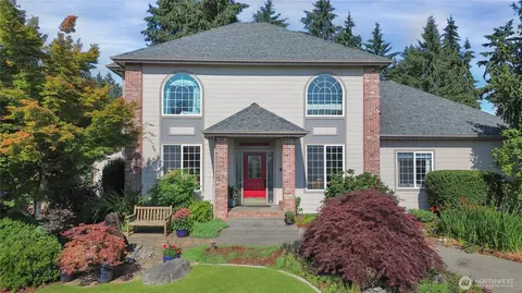 3721 Glacier View Ln SE, Olympia, WA 98513