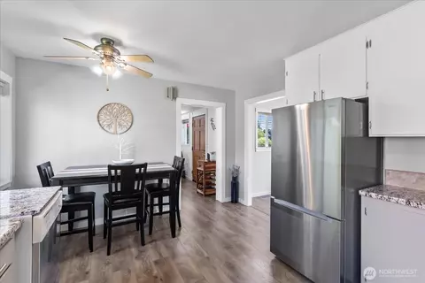 Dining - 626 Legion Dr, Everett, WA 98201 photo 1 of 1