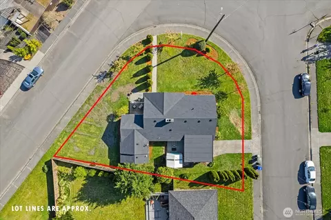 View/Area - 626 Legion Dr, Everett, WA 98201 photo 2 of 7