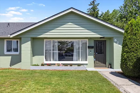 Exterior - 626 Legion Dr, Everett, WA 98201 photo 2 of 10