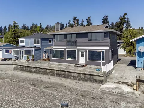 200 Priest Point Dr NE, Tulalip, WA 98271