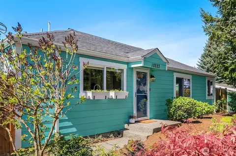 10223 9th Ave SW, Seattle, WA 98146