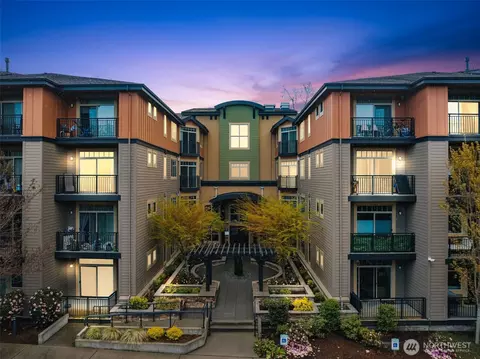 15700 116th Ave NE #303, Bothell, WA 98011