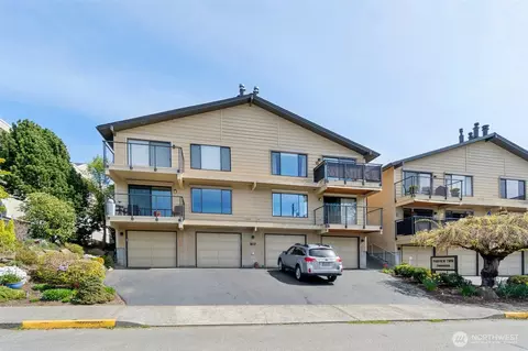 517 4th Ave S #C, Edmonds, WA 98020