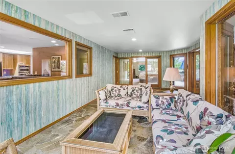 Other - 806 Alpine Dr, Everett, WA 98203 photo 4 of 9