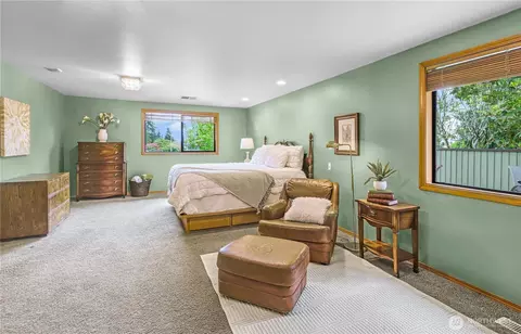 Bedroom - 806 Alpine Dr, Everett, WA 98203 photo 1 of 4