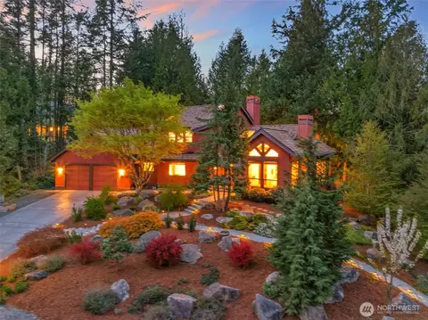 26028 SE 29th St, Sammamish, WA 98075