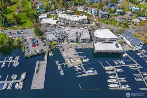 121 Lakeside Ave #302, Seattle, WA 98122