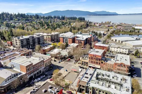 1101 Harris Ave, Bellingham, WA 98225