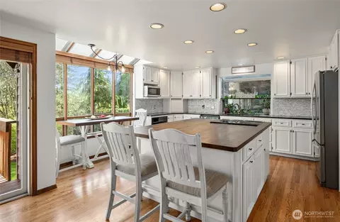 Kitchen - 21019 47th Dr SE, Bothell, WA 98021 photo 1 of 3