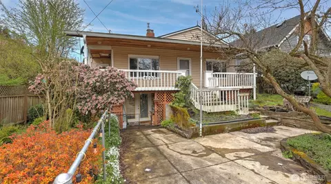 4020 Grand Ave, Everett, WA 98201 photo 2