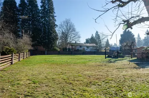 14701 11th Ave Ct E, Parkland, WA 98445
