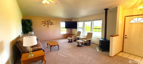435 Livengood Ln, Sequim, WA 98382 photo 9