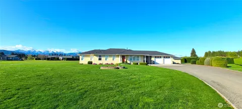 435 Livengood Ln, Sequim, WA 98382 photo 3
