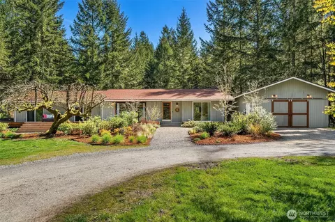 13702 SW 240th St, Vashon, WA 98070