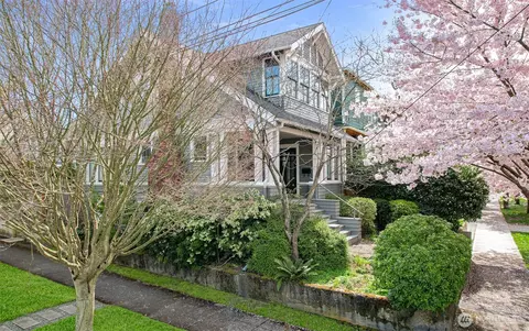 2668 9th Ave W, Seattle, WA 98119
