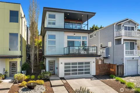 4834 46th Ave SW, Seattle, WA 98116