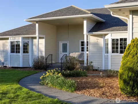 41 Kula Ln, Sequim, WA 98382 photo 2