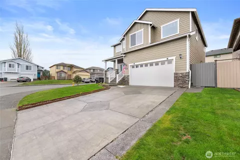 2650 Glenmore St, Ferndale, WA 98248