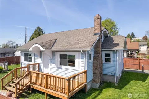 1015 E 34th St, Tacoma, WA 98404