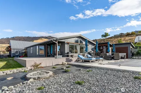 20 Little Butte Ranch Rd, Chelan, WA 98816