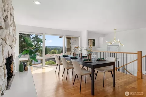 Dining - 22520 4th Ave SE, Bothell, WA 98021 photo 2 of 3